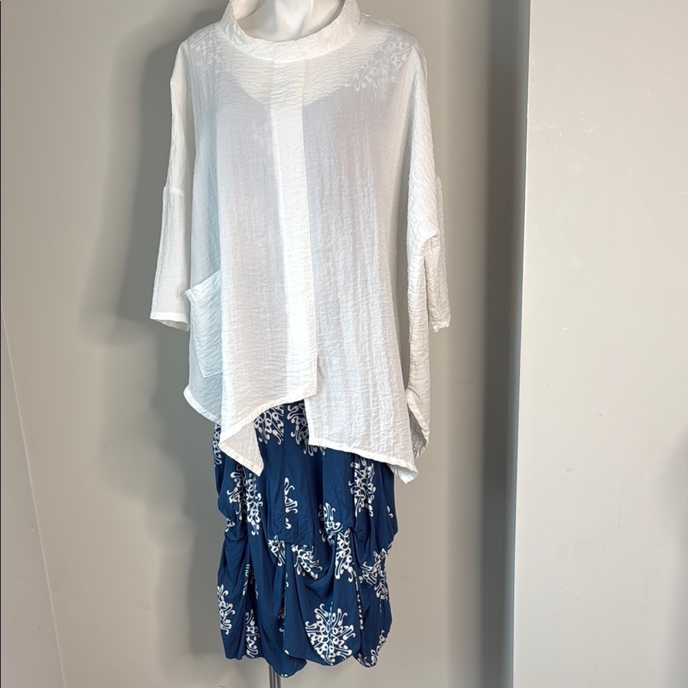 Cut Loose Oversized Tunic & Lagen Look Sundress OUTFIT.  Sold as set Large